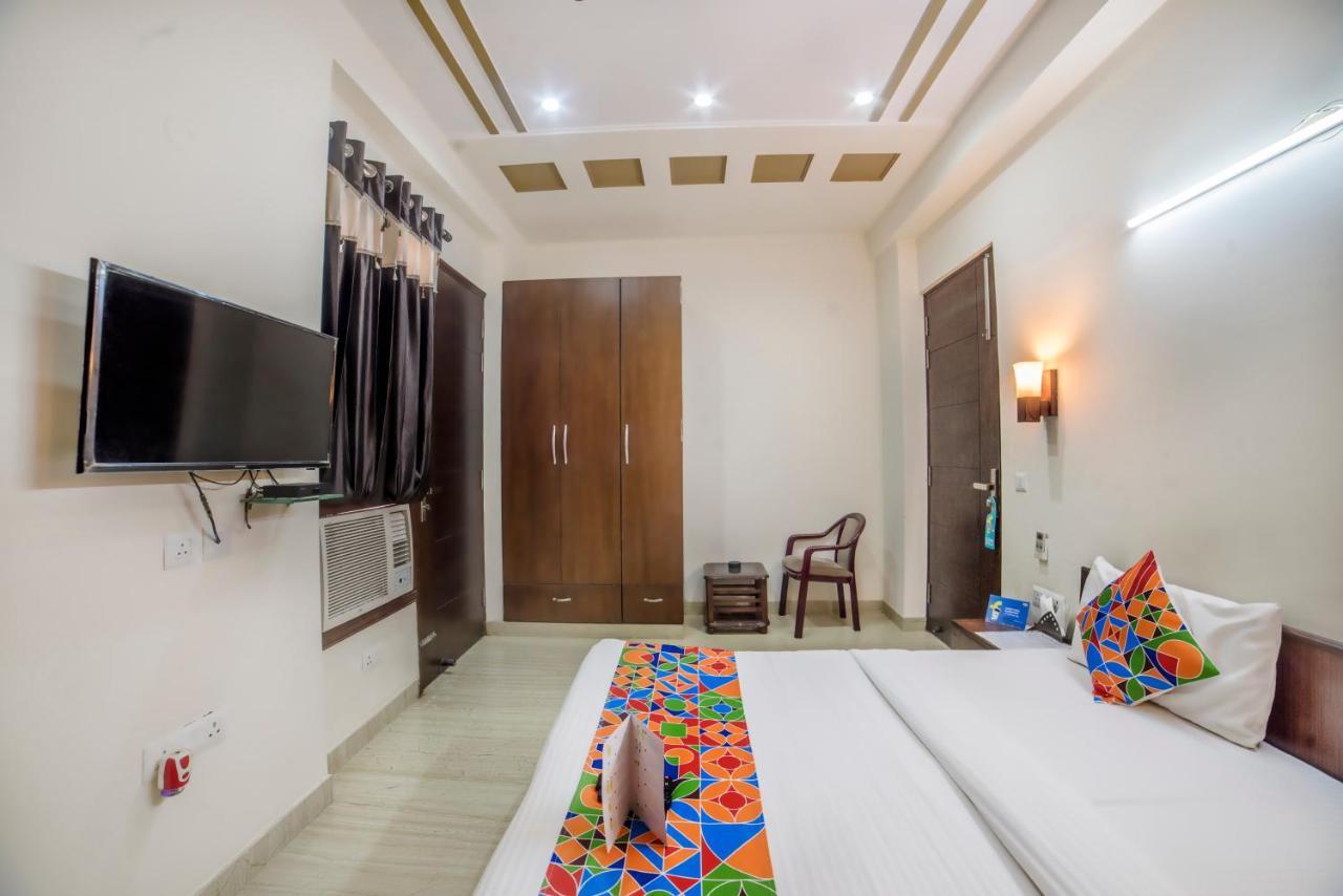 Fabhotel Mannat Residency Sec 52 Гургаон Экстерьер фото