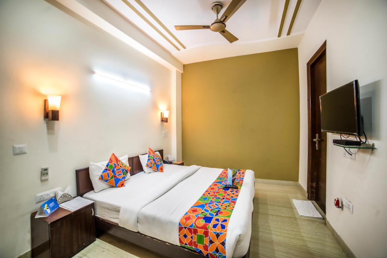 Fabhotel Mannat Residency Sec 52 Гургаон Экстерьер фото